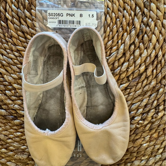 Bloch Ballet Slippers - Picture 2 of 3